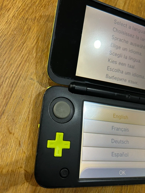 Console Nintendo NEW 2DS lime Green Grade A - Image 2