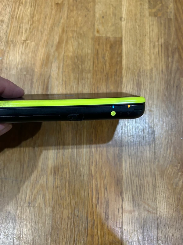 Console Nintendo NEW 2DS lime Green Grade A - Image 4